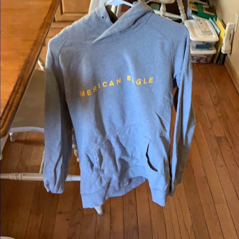 AE sweatshirt